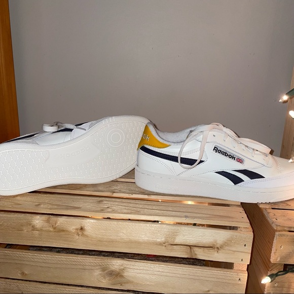 Reebok Club C gold and blue vector Unisex - Picture 2 of 7